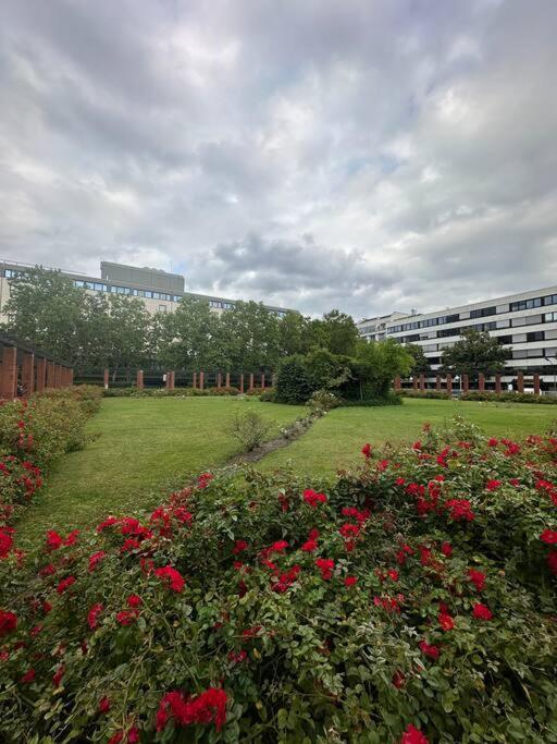 Grosses Apartment Am Kudamm Berlin Ngoại thất bức ảnh