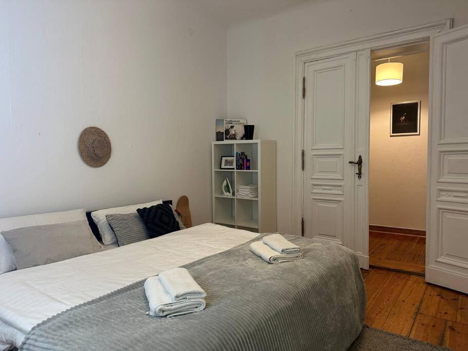 Grosses Apartment Am Kudamm Berlin Ngoại thất bức ảnh