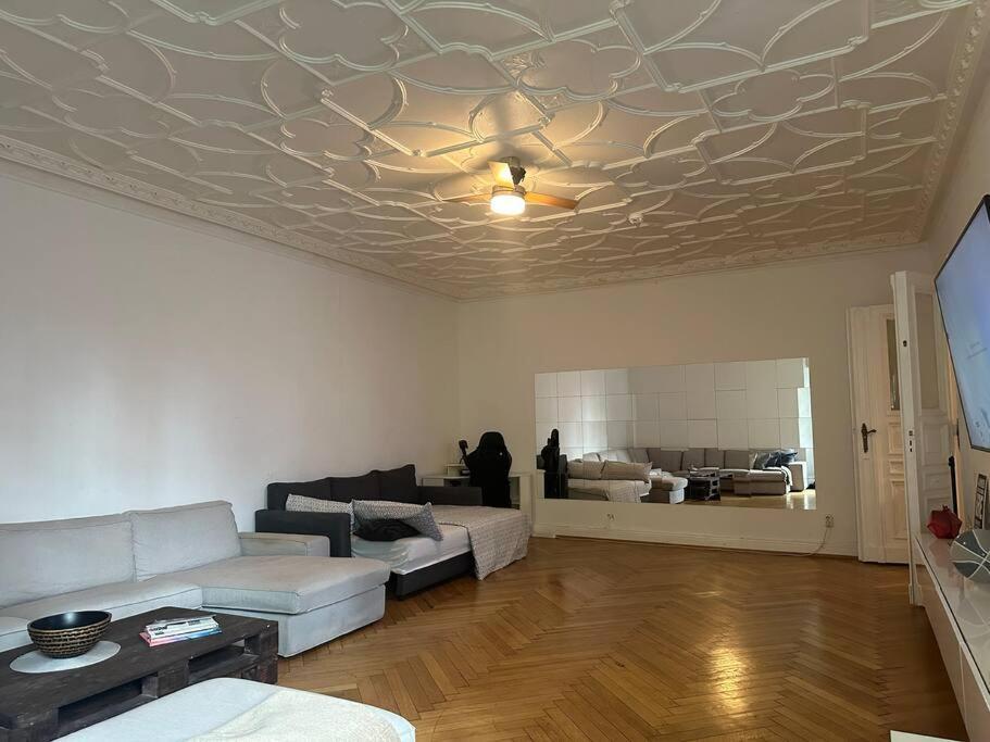 Grosses Apartment Am Kudamm Berlin Ngoại thất bức ảnh